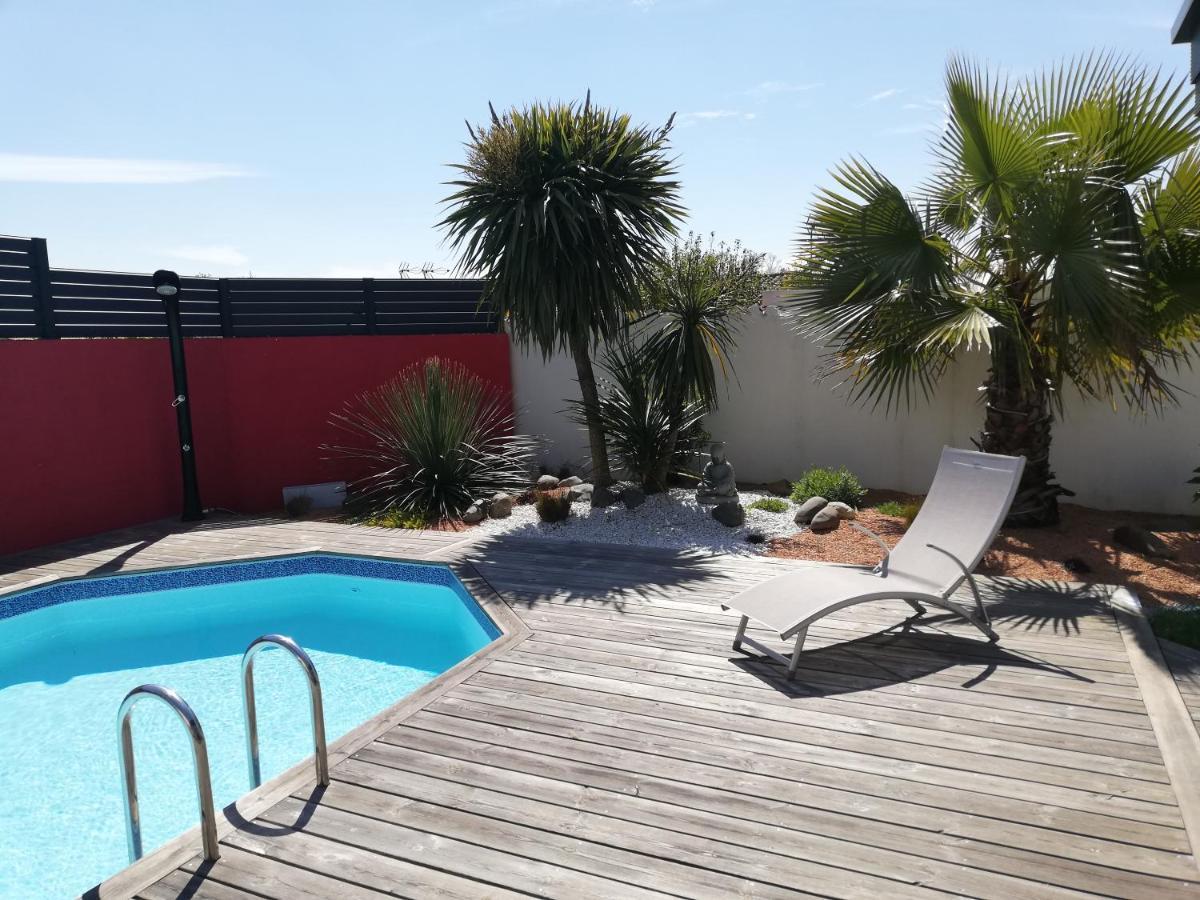Studio Independant Chez L'Habitant Avec Piscine Et Cuisine Exterieures La Rochelle  Eksteriør billede